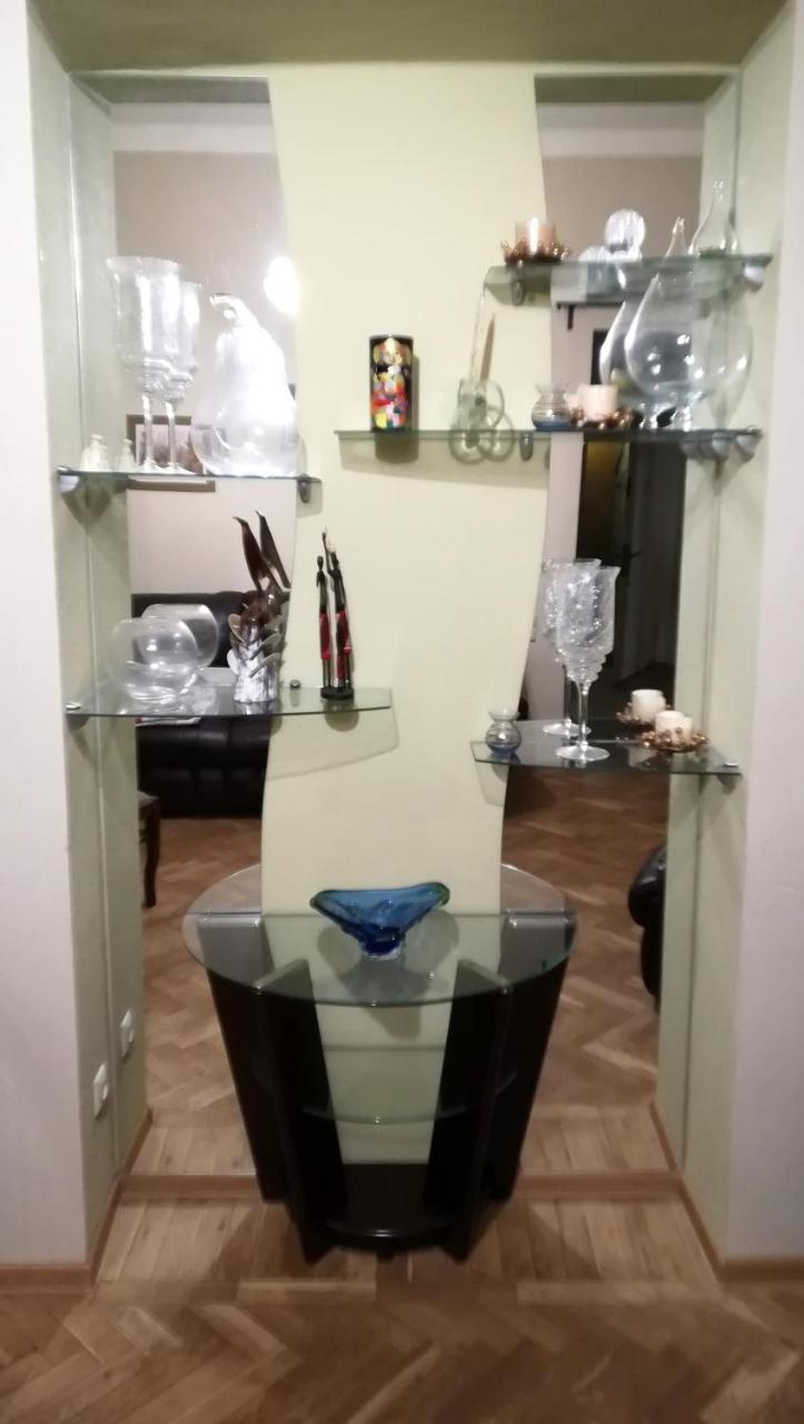 Center Apartment Тбилиси Екстериор снимка